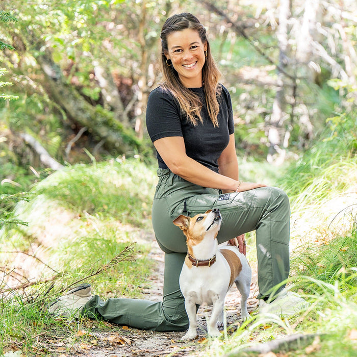 Dog Walker Shell Pants | Beetle | Long | Hope