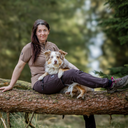 FeelFree Dog Walker Zip T-shirt I Mocca I Chomsky